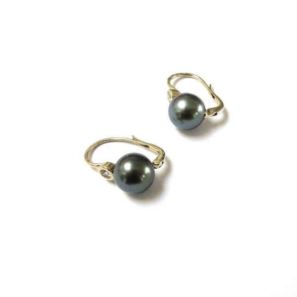 Mikimoto Tahitian Pearl Diamond Gold Earrings