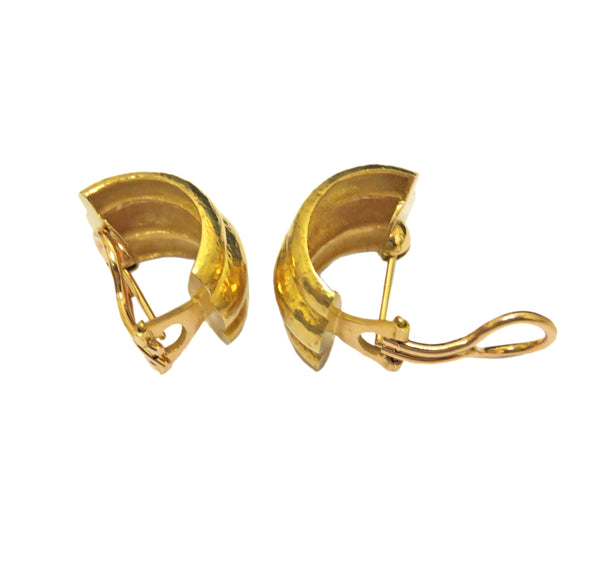 Elizabeth Locke Amalfi Gold Huggie Earrings